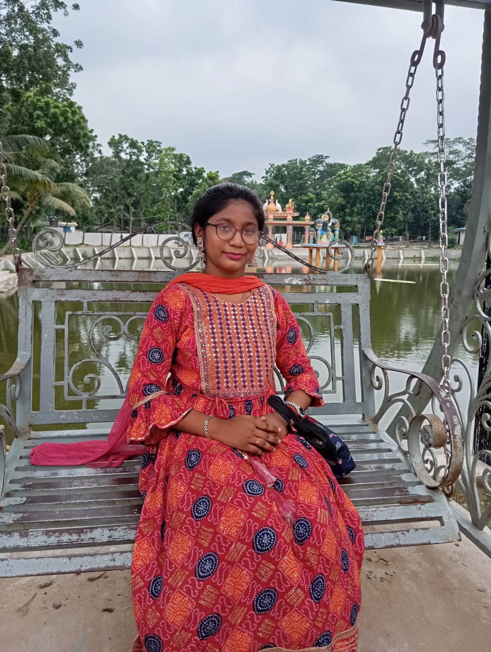 Shrabostry Chowdhury 's Profile Picture